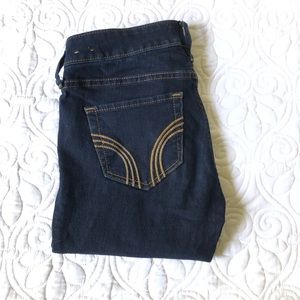 Hollister Super Skinny Dark Wash Jeans - Size 00R